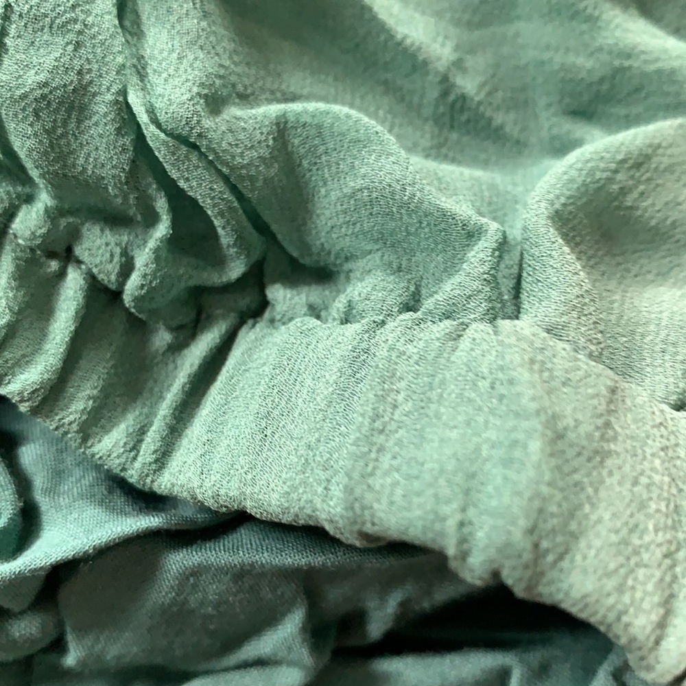 Top - Picture 4 of 5